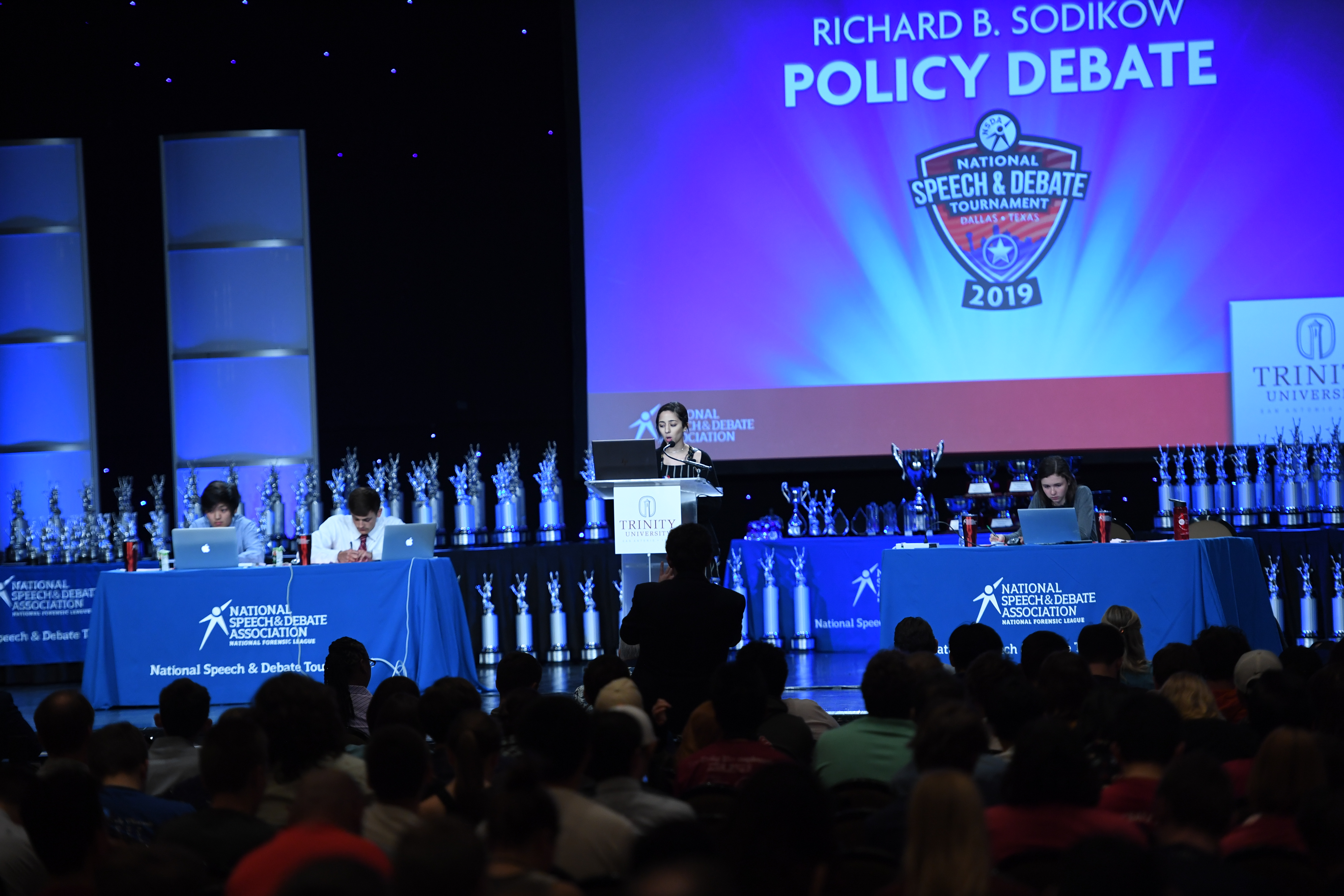 2019 Final Round - Policy Debate